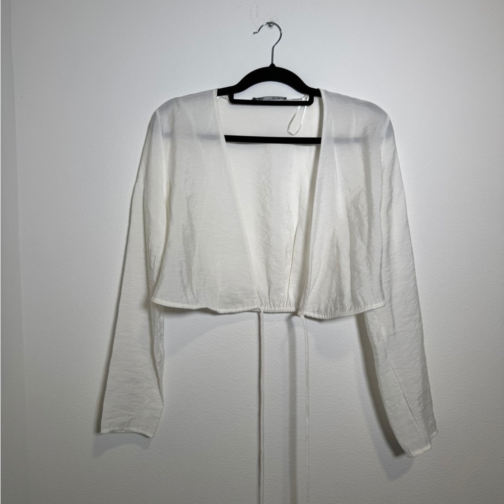White Long Sleeve Open Front top